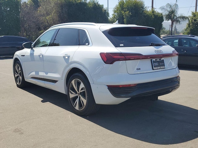2024 Audi Q8 e-tron