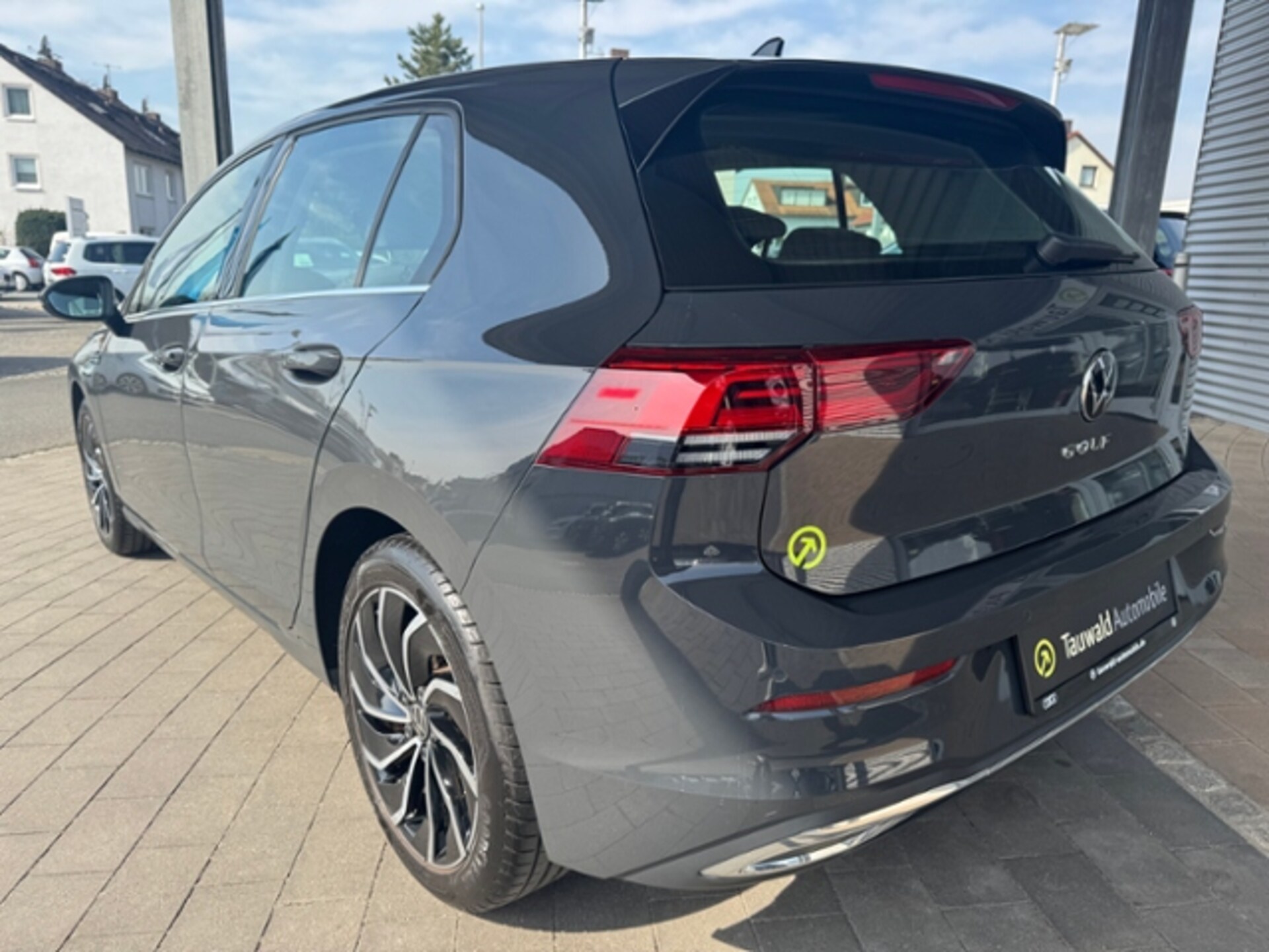 Volkswagen Golf Style