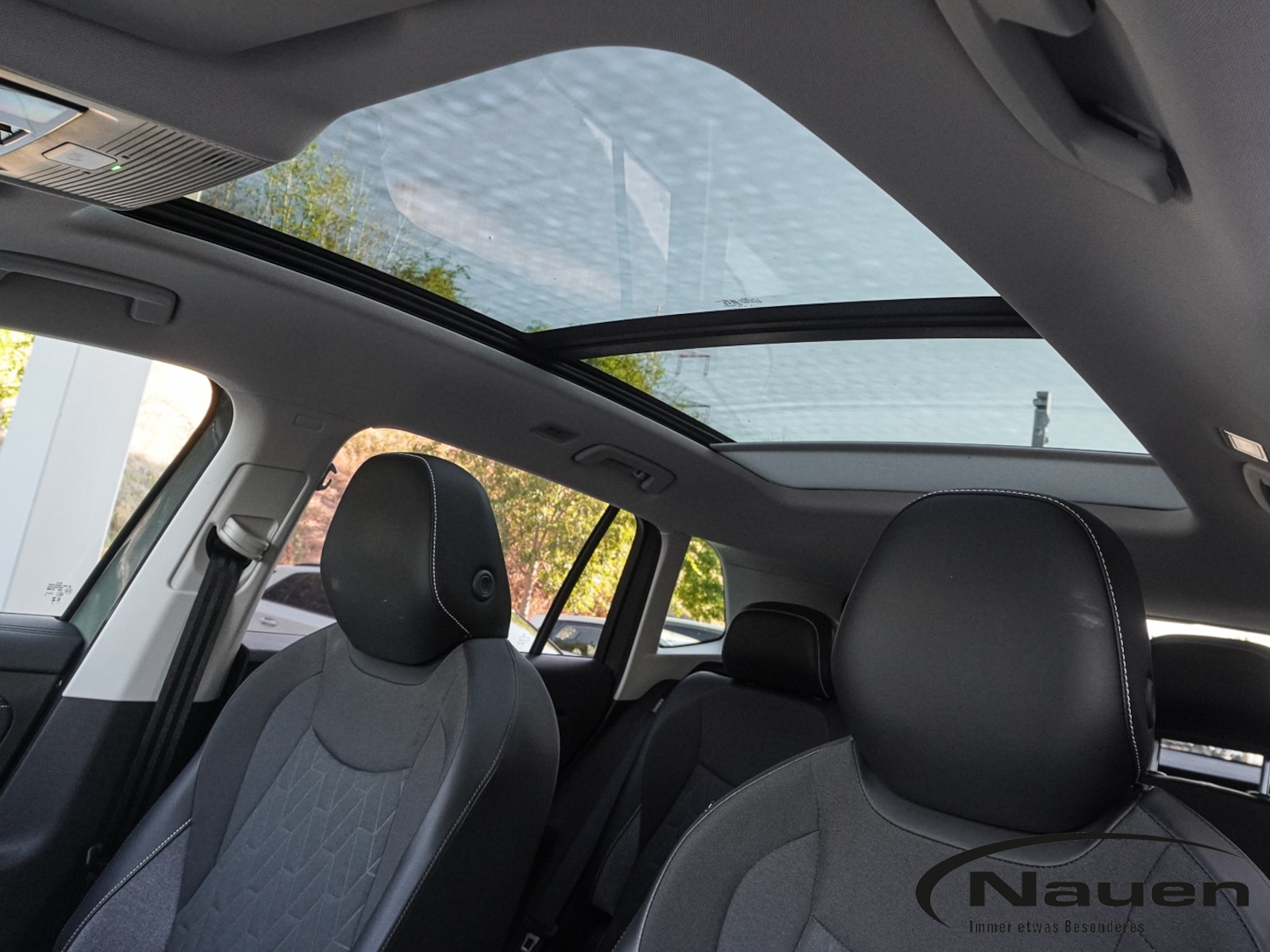 Volkswagen Tiguan – Bild 8