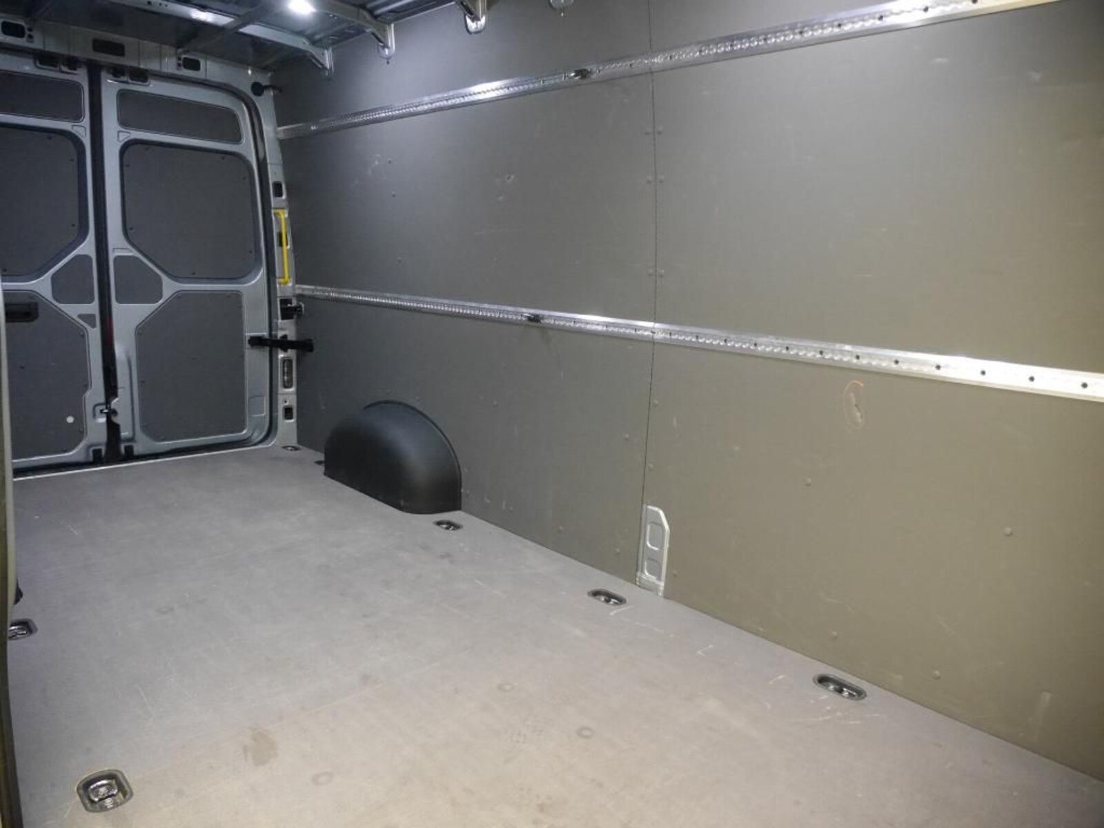 Volkswagen Crafter Kasten langer Radstand – Bild 5