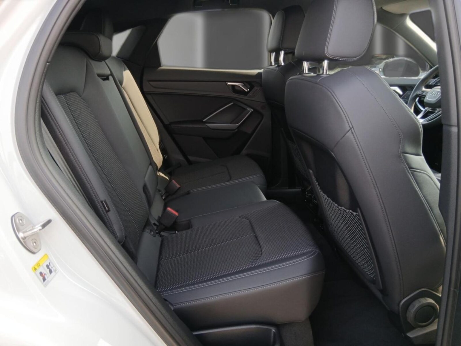 Audi Q3 Sportback – Bild 11