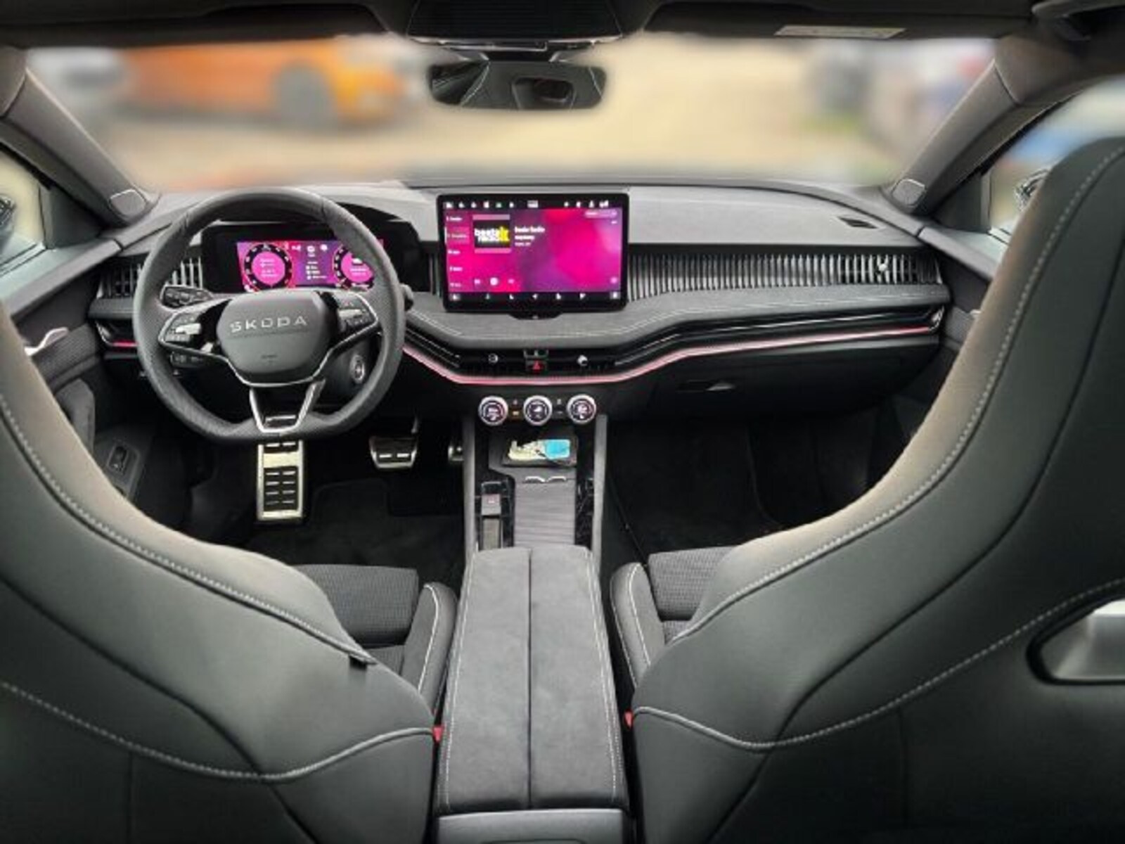 Škoda Superb Combi – Bild 10