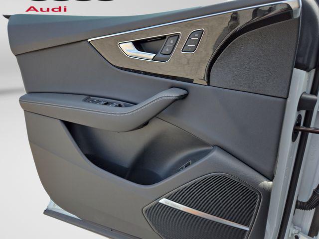 2026 Audi Q8 Premium Plus - Photo 15