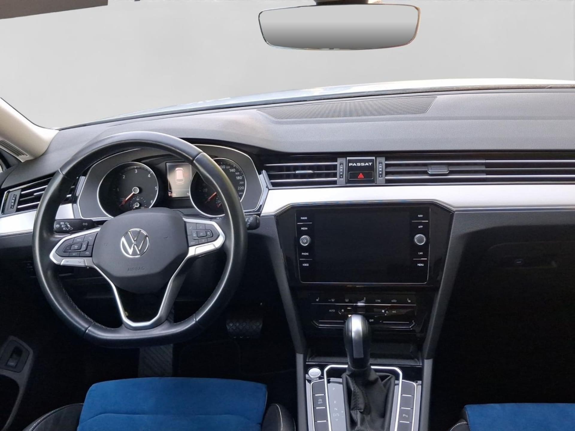 Volkswagen Passat Variant Elegance