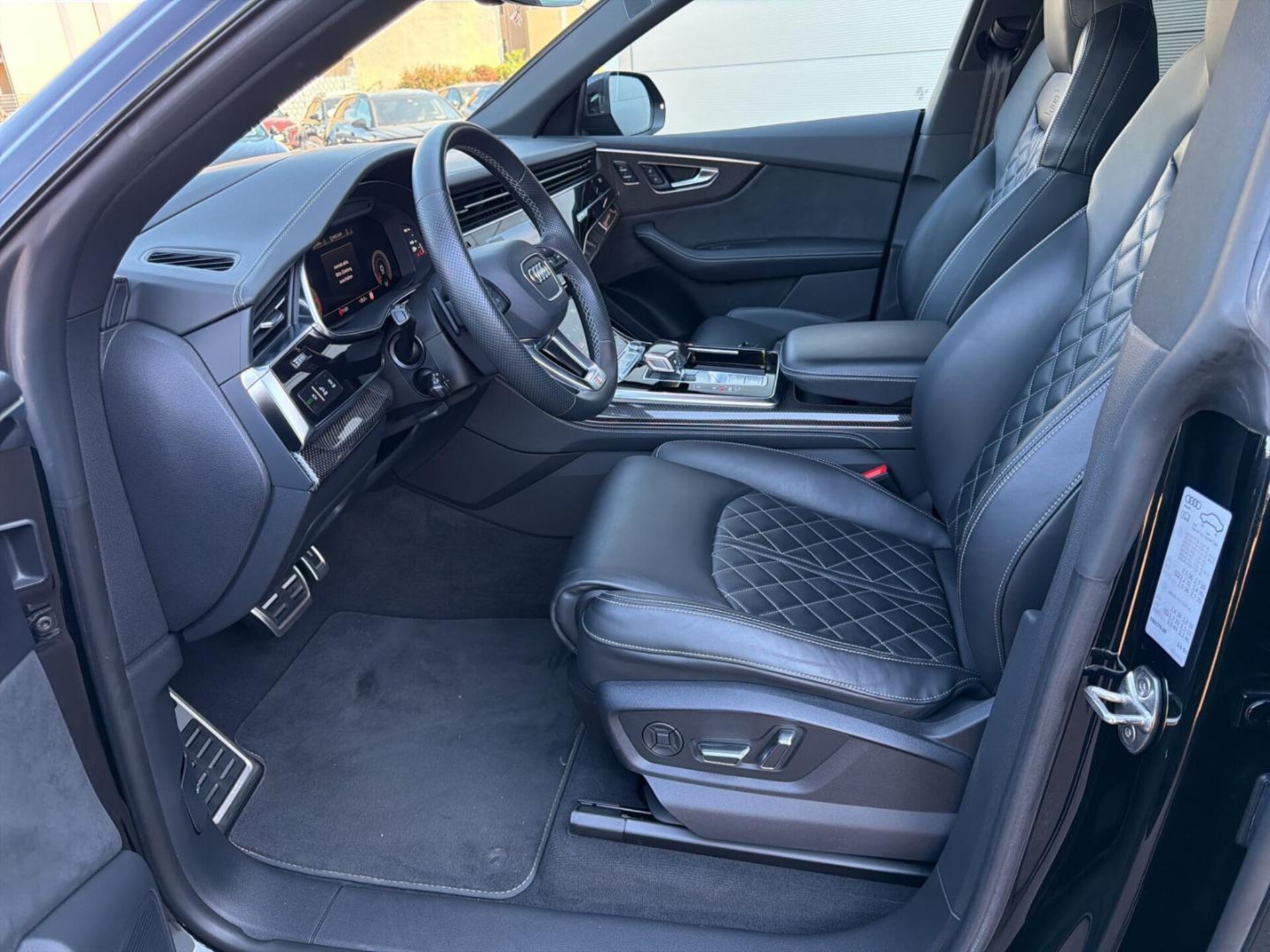 Audi Q8 SUV