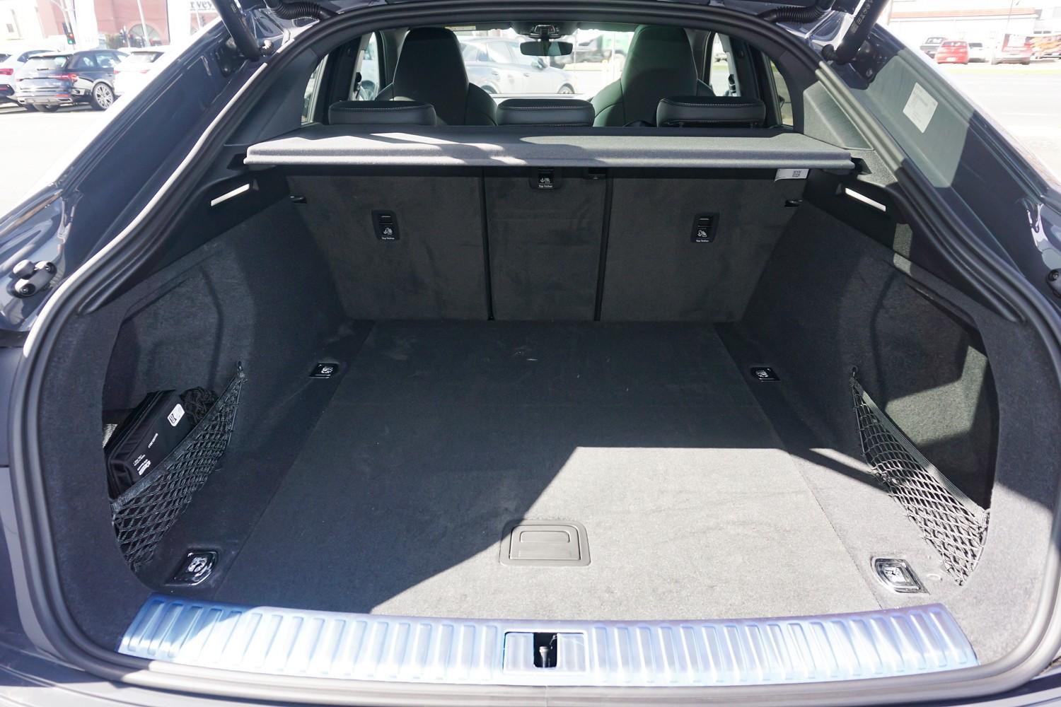 Image about Audi SQ8 Sportback e-tron SQ8 Sportback e-tron 370,00 kW