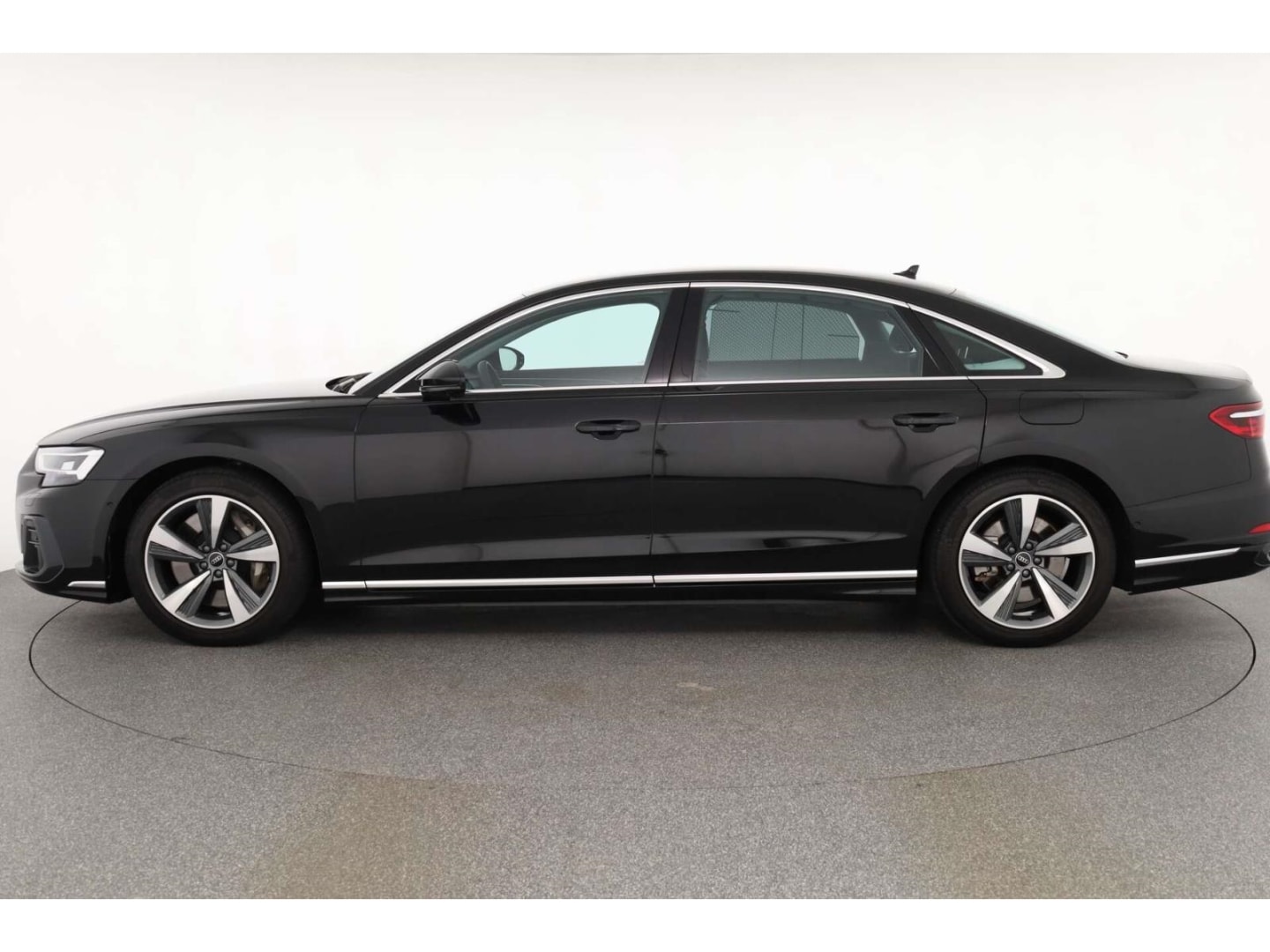 Bild über Audi A8 L TFSI e 60 TFSI e quattro tiptronic - für weitere Informationen kontaktieren Sie den Audi Partner