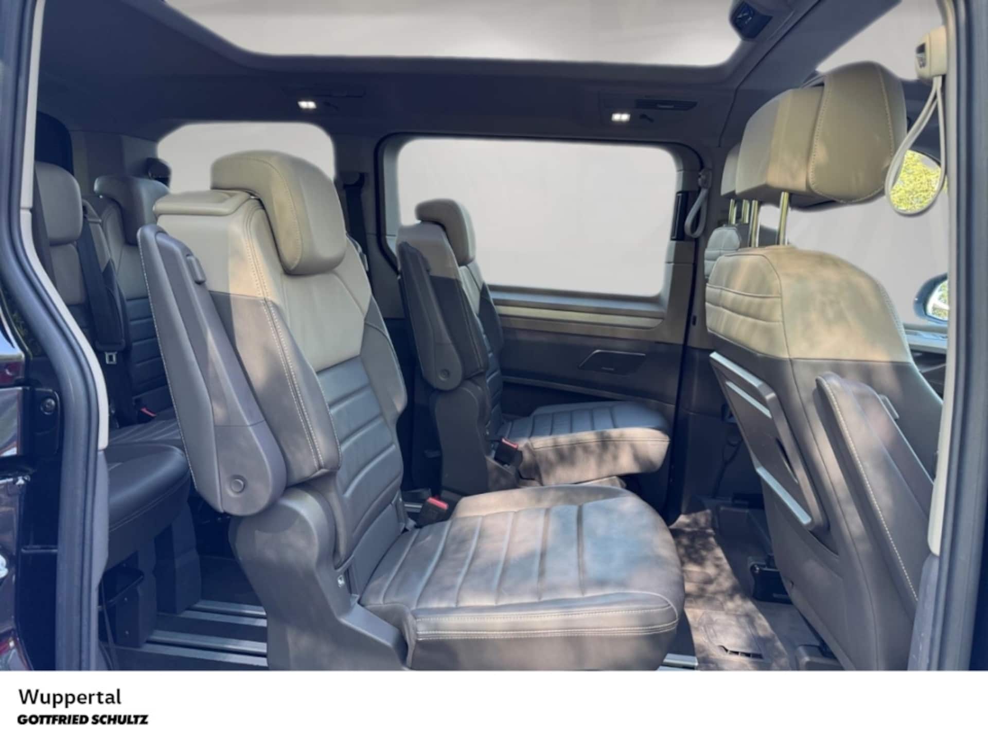 Volkswagen Multivan Style