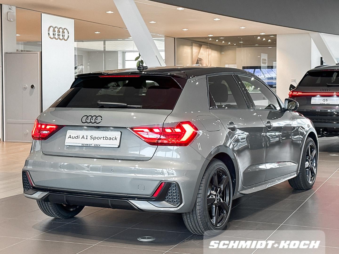 Bild über Audi A1 Sportback S line 30 TFSI S tronic - für weitere Informationen kontaktieren Sie den Audi Partner