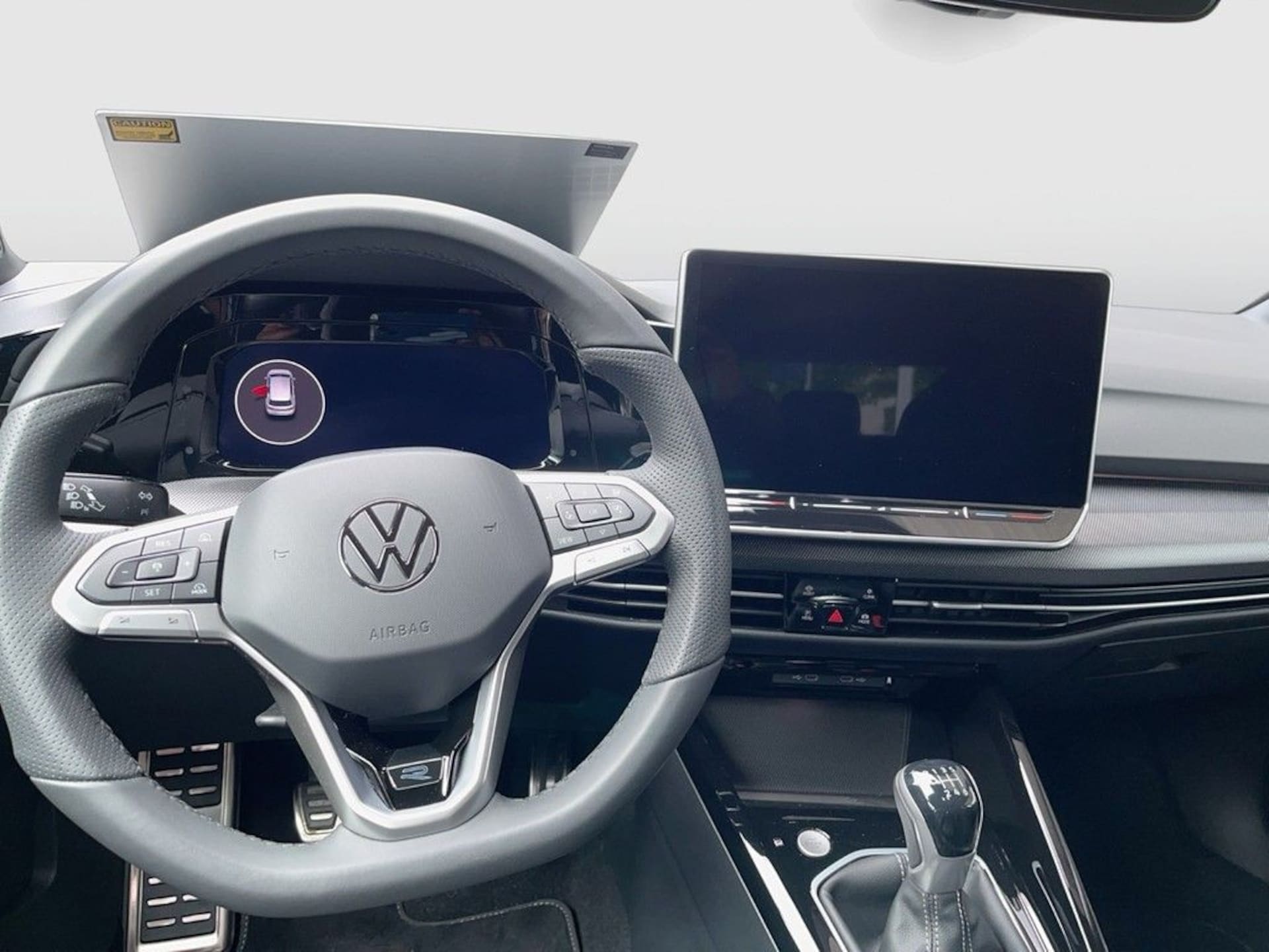 Volkswagen Golf R-Line