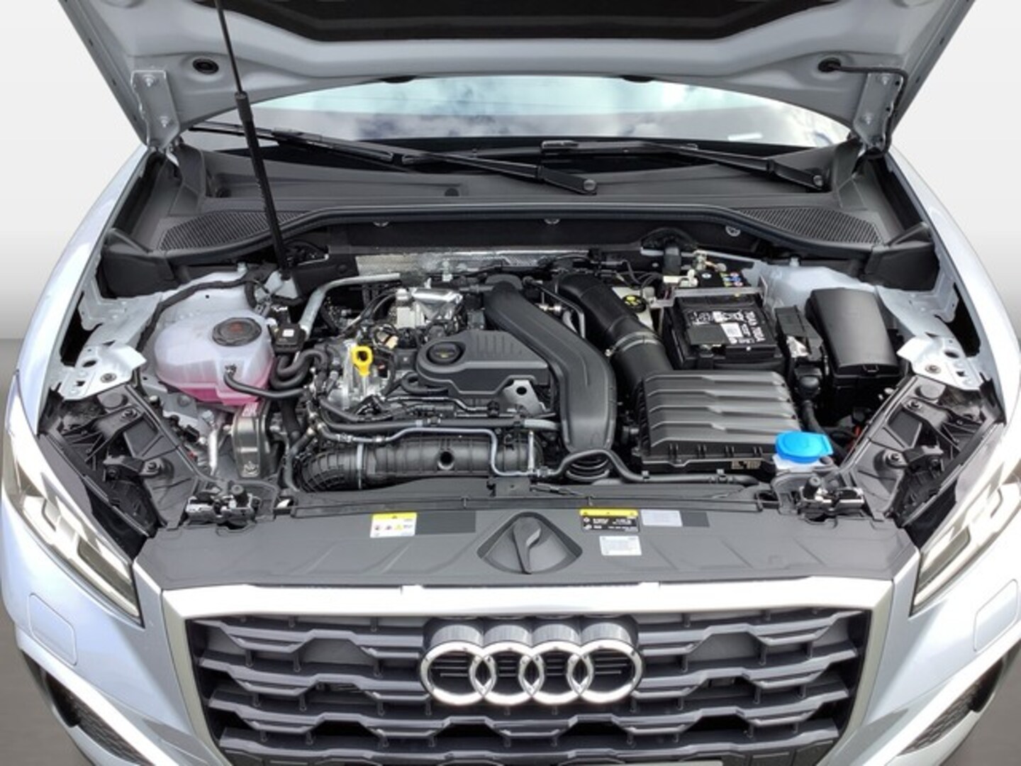 Bild über Audi Q2 advanced 35 TFSI S tronic - für weitere Informationen kontaktieren Sie den Audi Partner