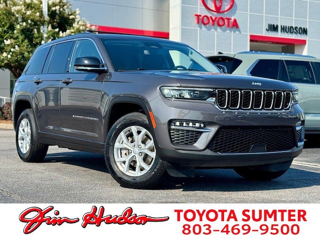 Photo of 2023 Jeep Grand Cherokee