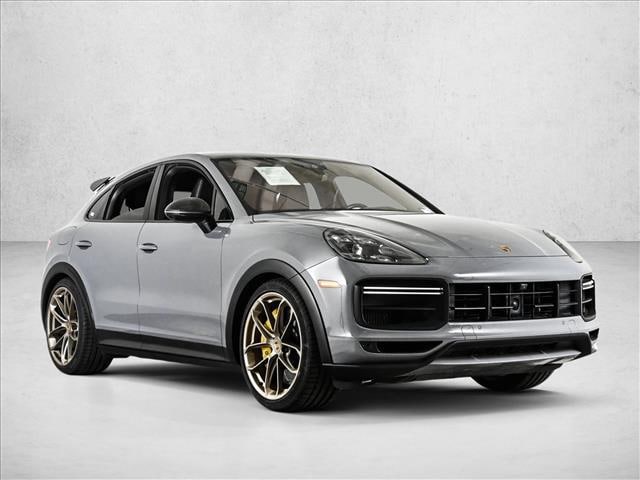 2022 Porsche Cayenne Coupé
