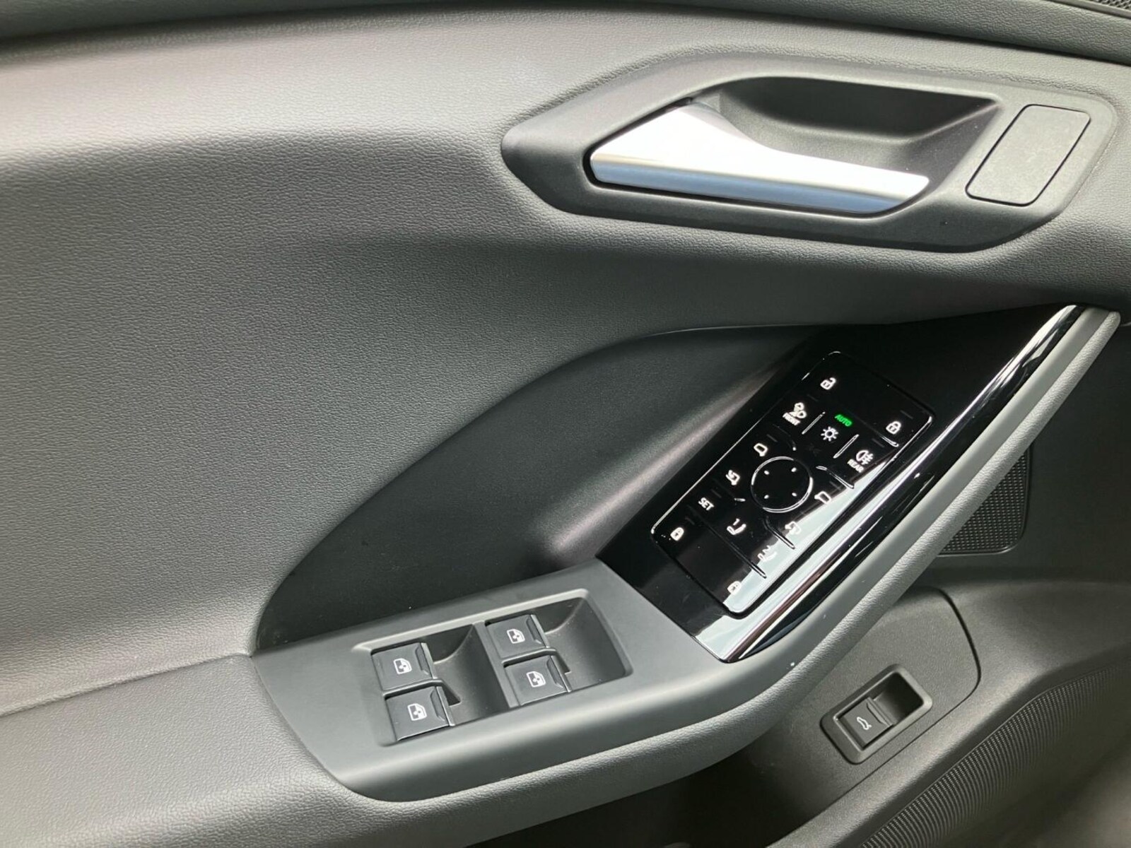 Audi Q6 e-tron – Bild 15