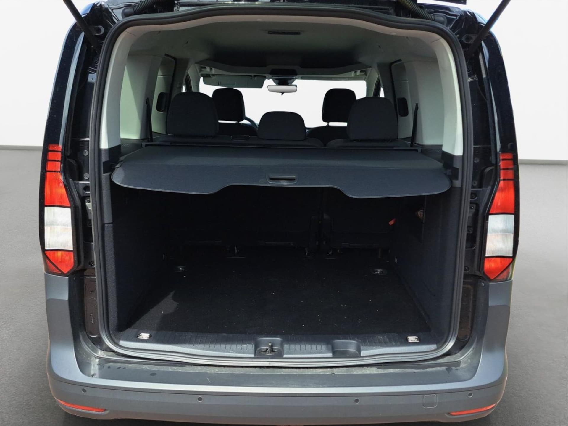 Volkswagen Caddy Basis-Modell