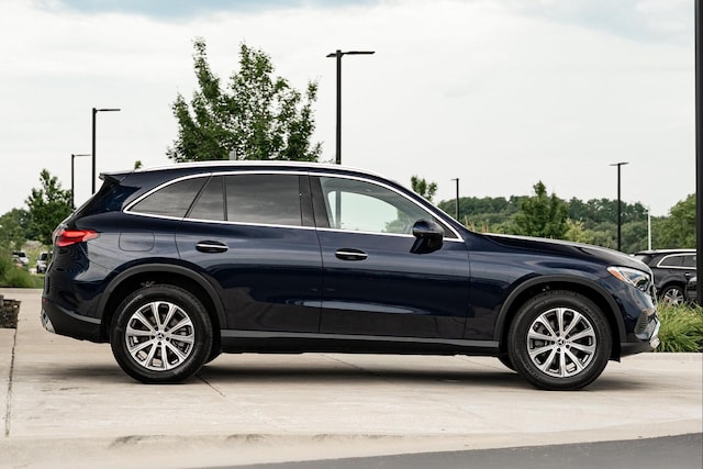 2024 Mercedes-Benz GLC 300