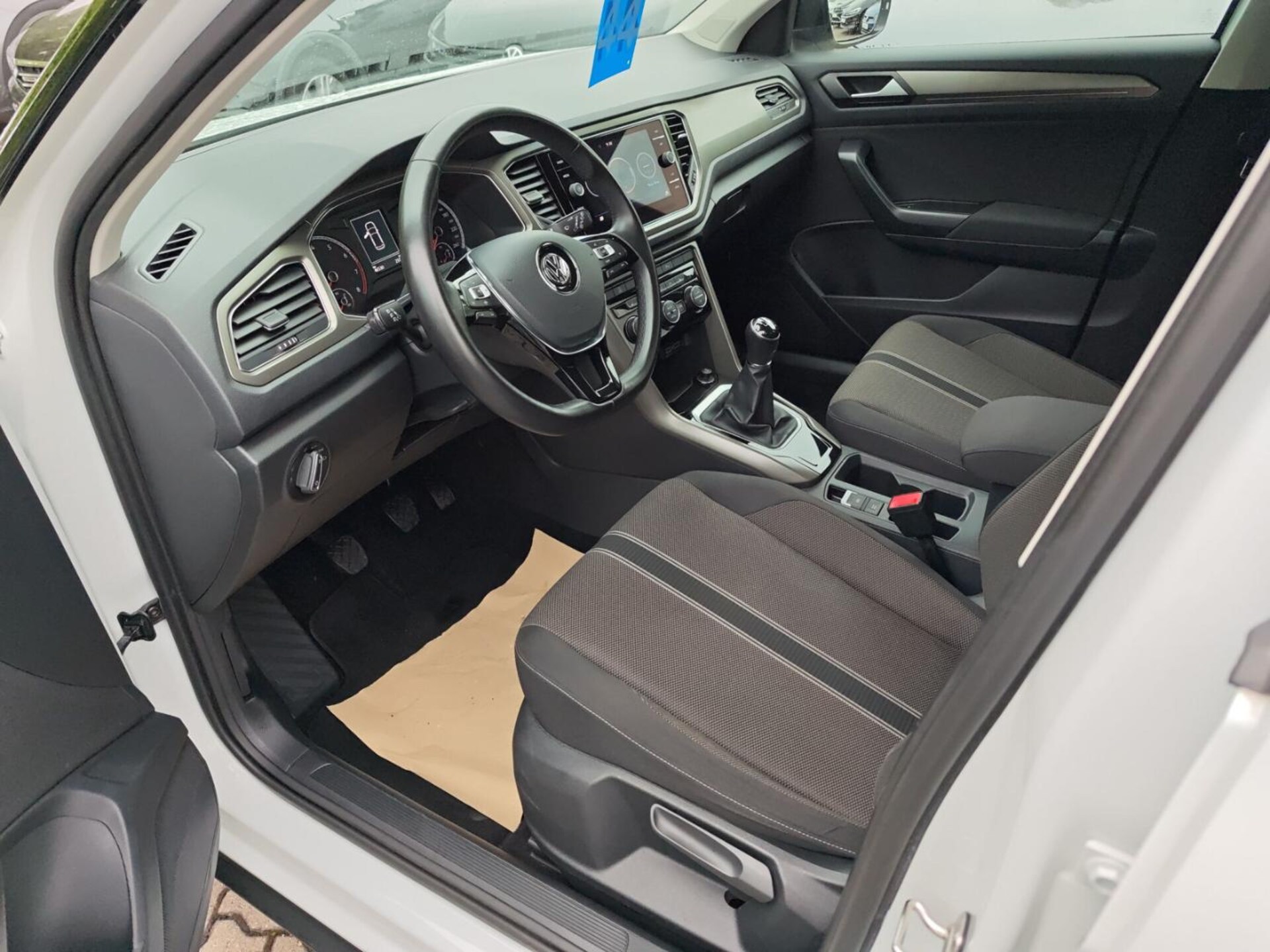 Volkswagen T-Roc Style