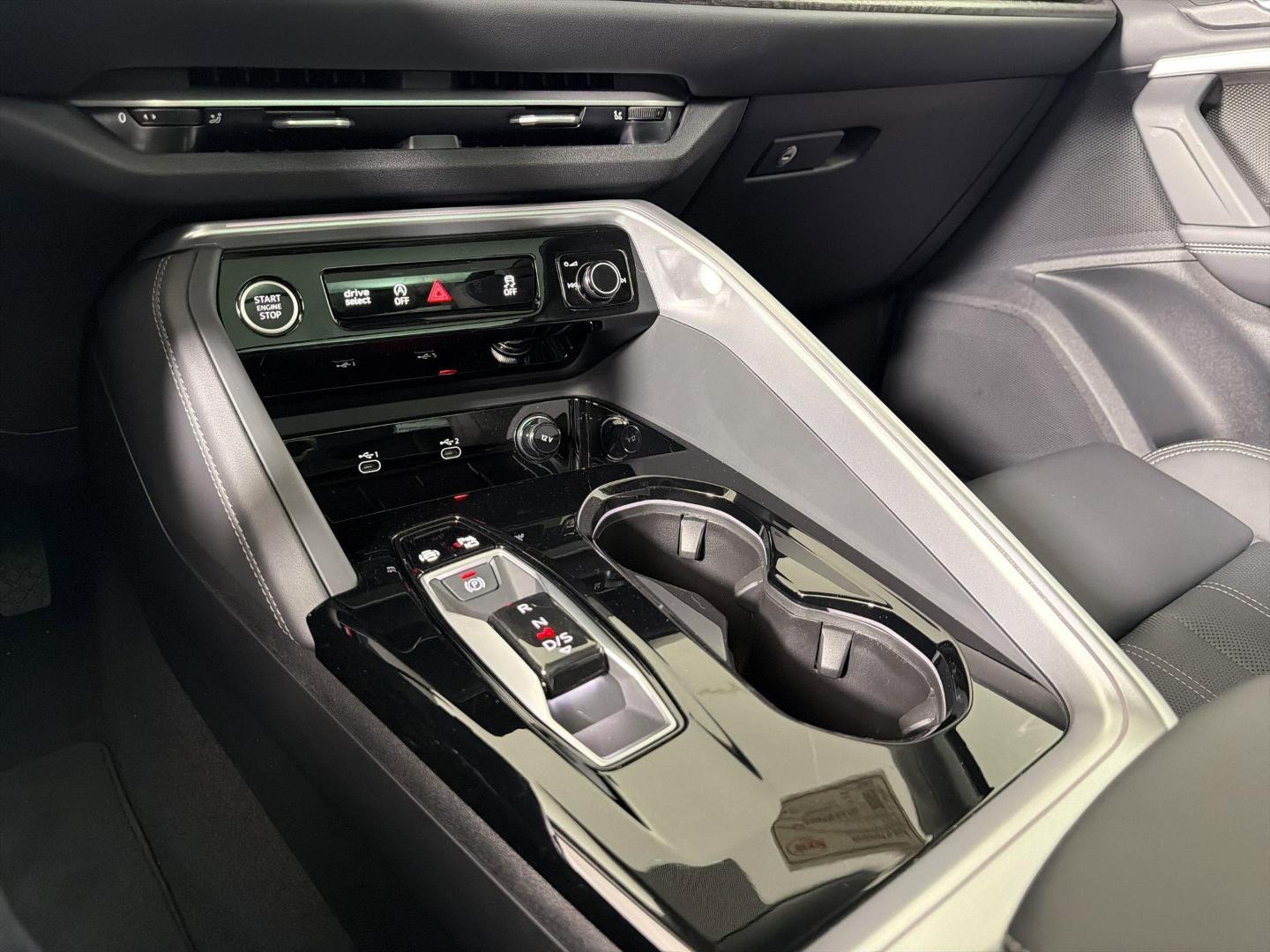2025 Audi Q5 Premium Plus - Photo 17