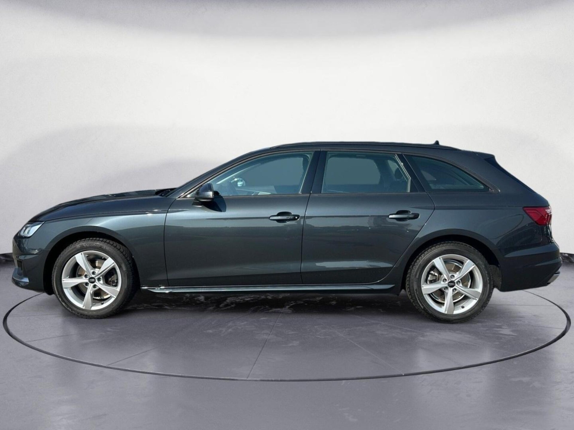 Audi A4 Avant Advanced