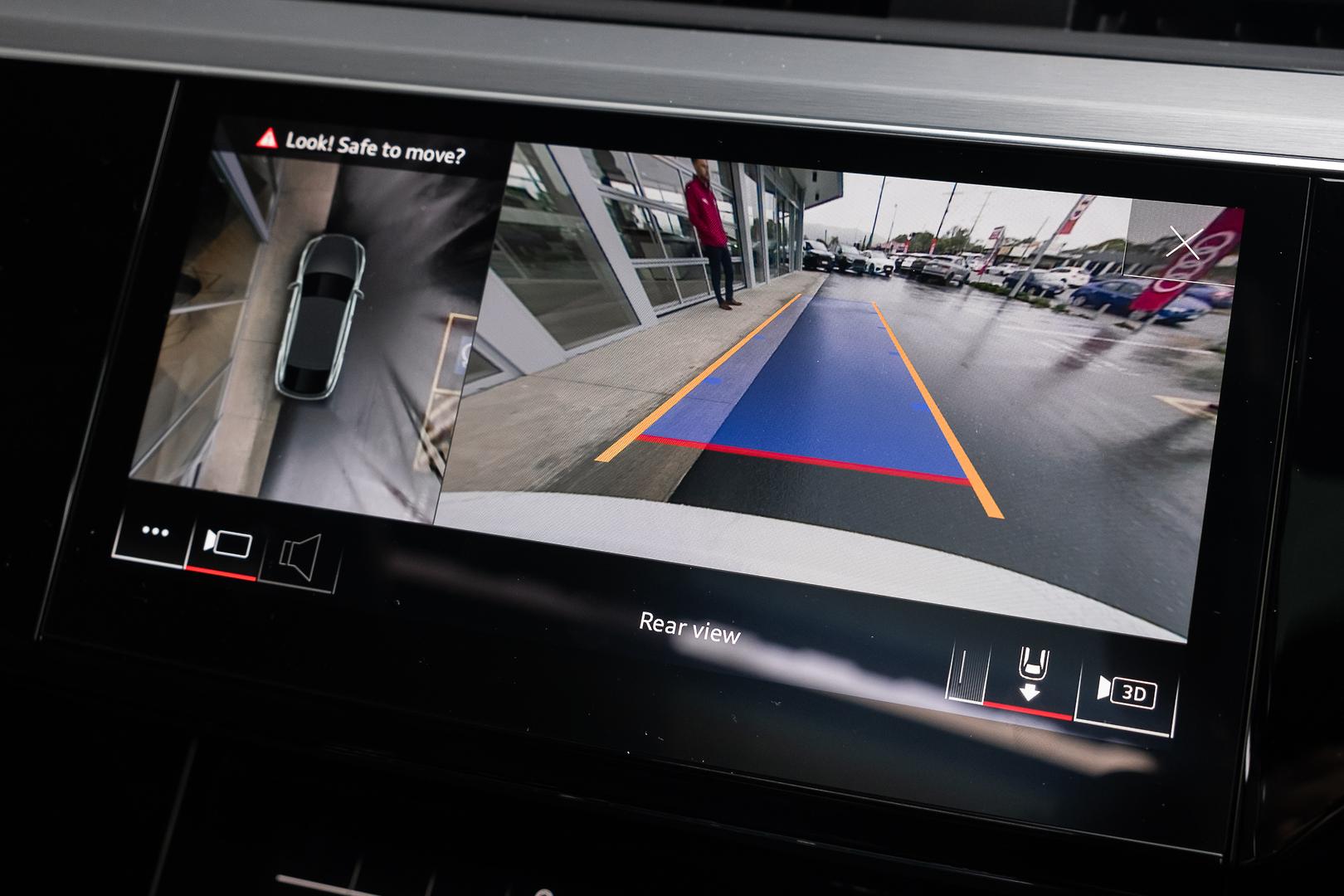 Image about Audi Q8 Sportback e-tron 55 e-tron quattro S line 300,00 kW