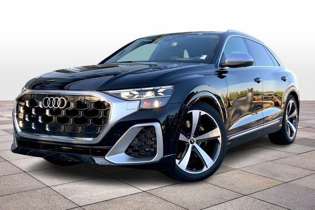 2026 Audi SQ8 Prestige quattro's photo