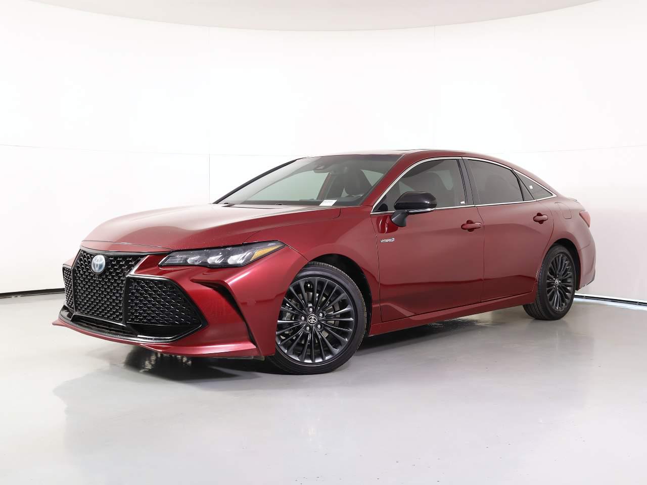 2021 Toyota Avalon XSE Hybrid's photo