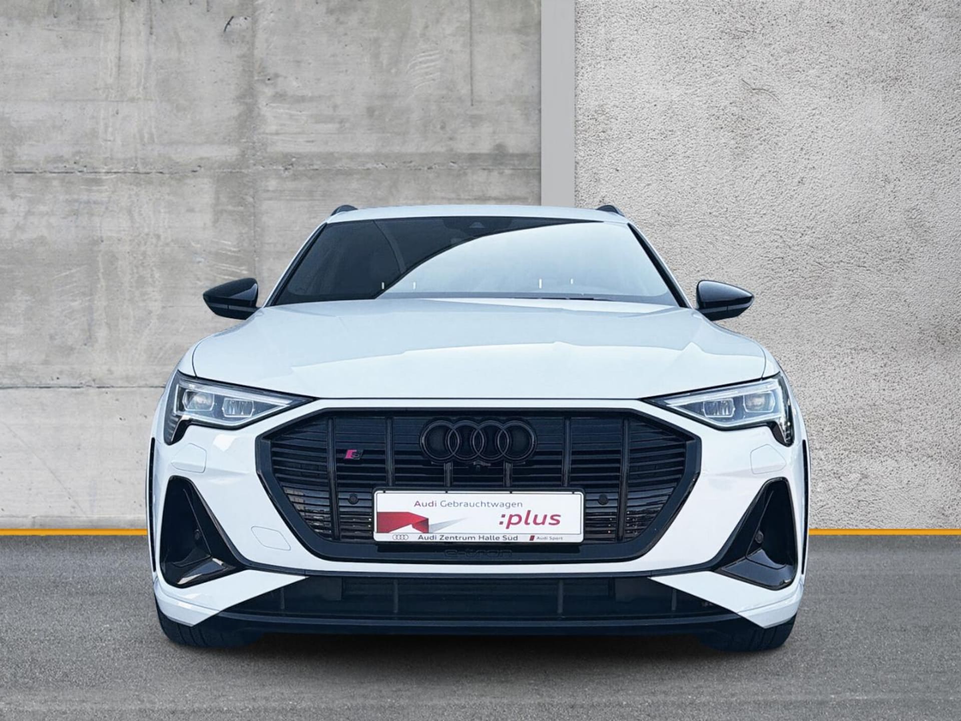 Audi e-tron S