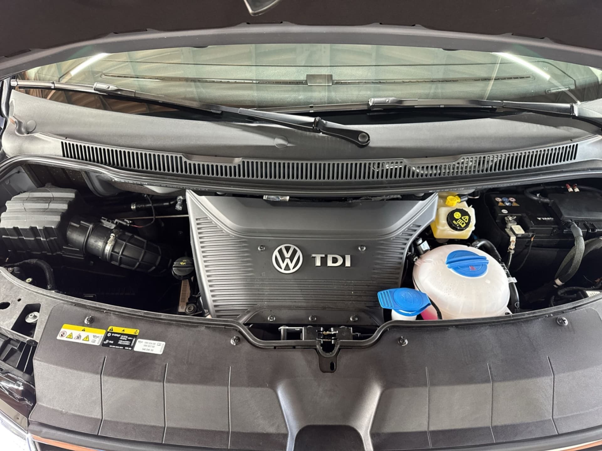 Volkswagen T6.1 Caravelle kurzer Radstand Comfortline