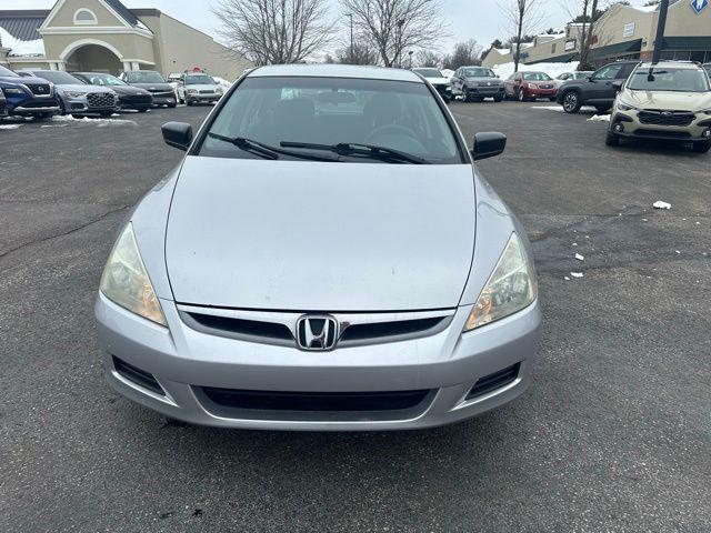 Used 2006 Honda Accord VP with VIN 1HGCM56186A057906 for sale in Bloomington, IN