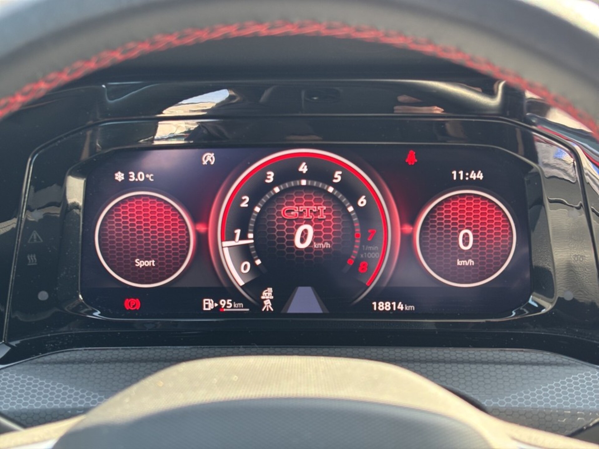 Volkswagen Golf GTI