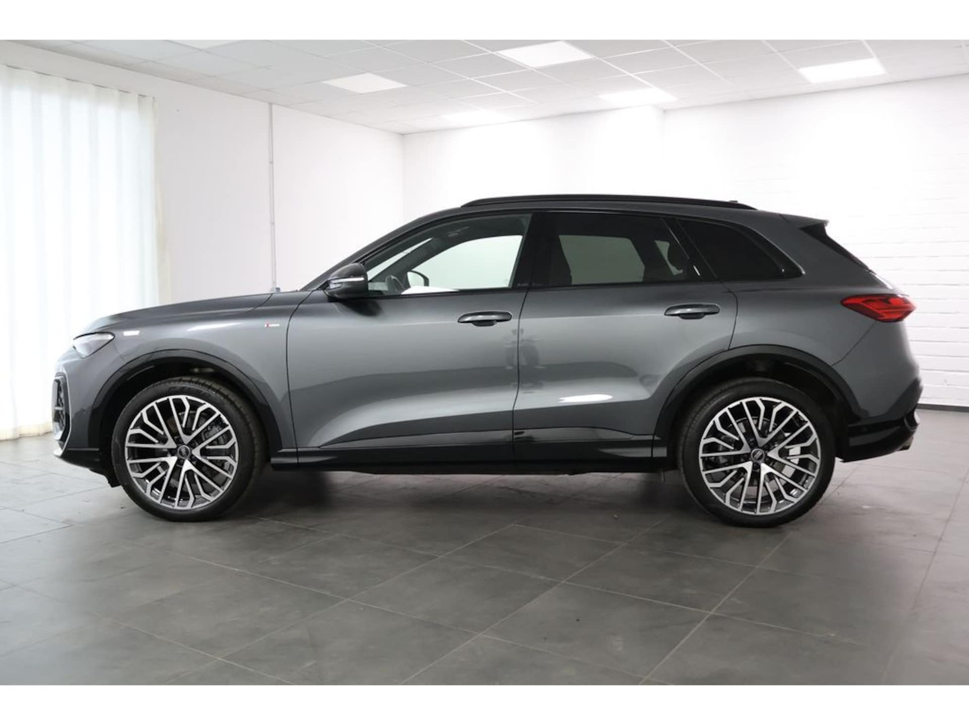 Audi Q5 SUV edition one
