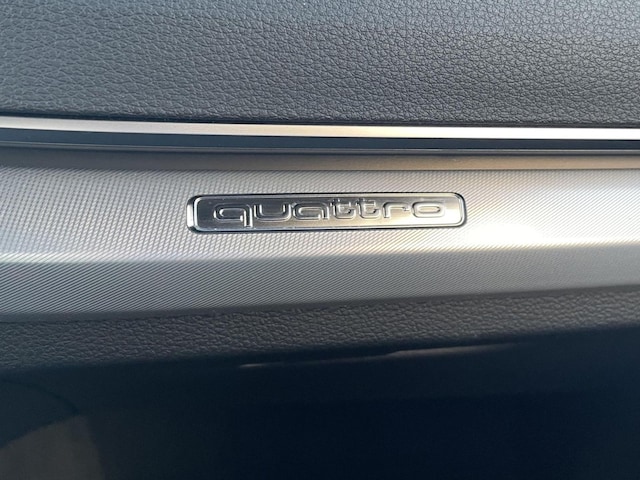 2025 Audi Q5 Premium - Photo 12