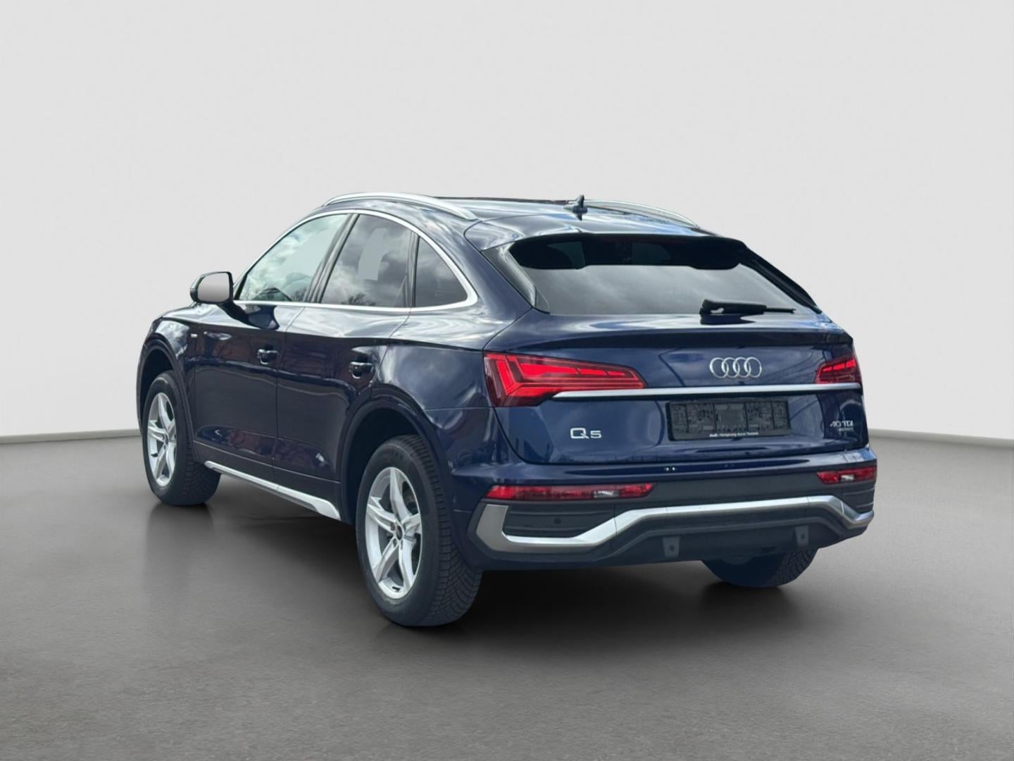 Bild über Audi Q5 Sportback 40 TDI quattro S tronic - für weitere Informationen kontaktieren Sie den Audi Partner
