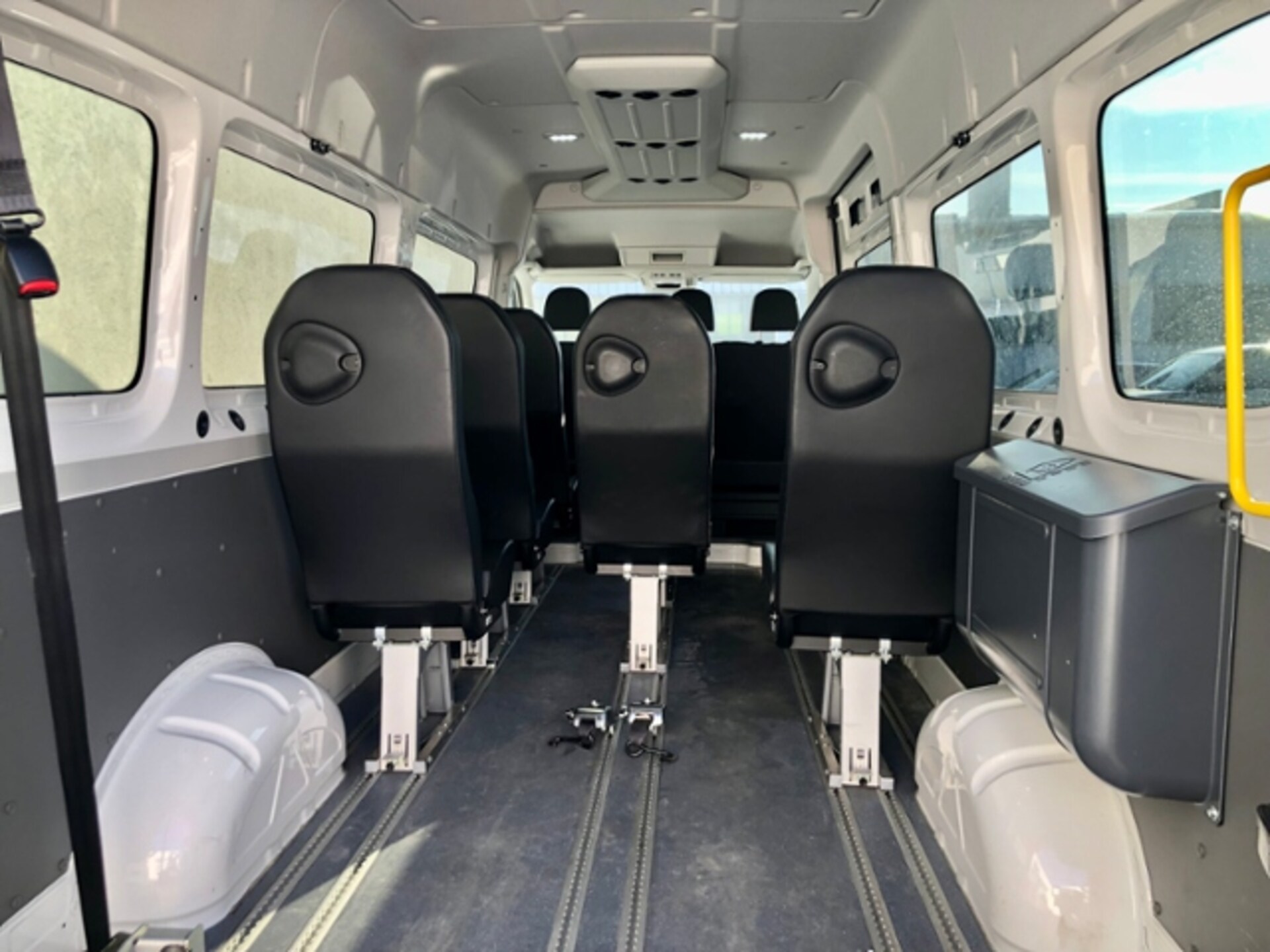 Volkswagen Crafter Kasten langer Radstand