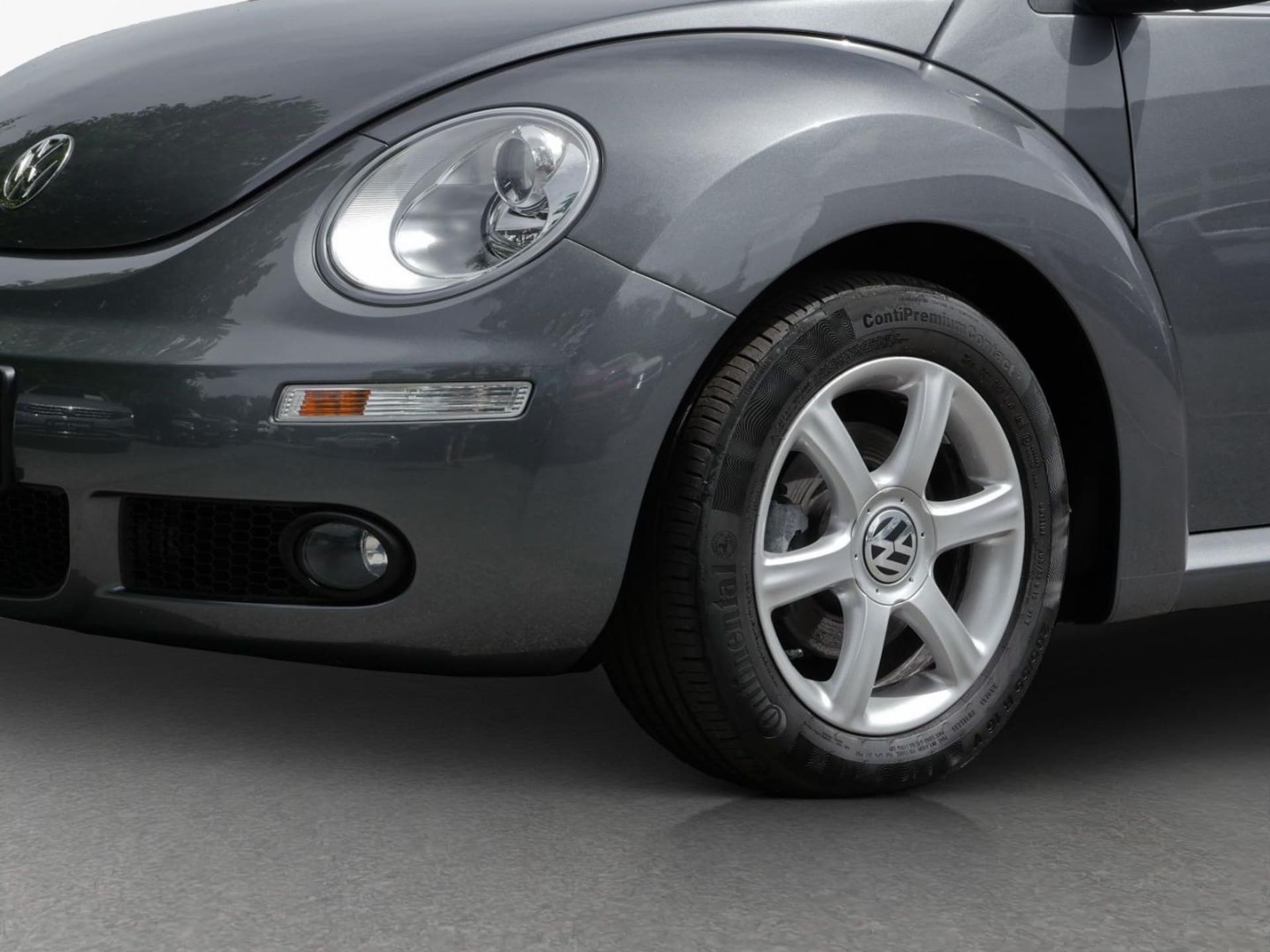 Volkswagen Beetle Cabriolet