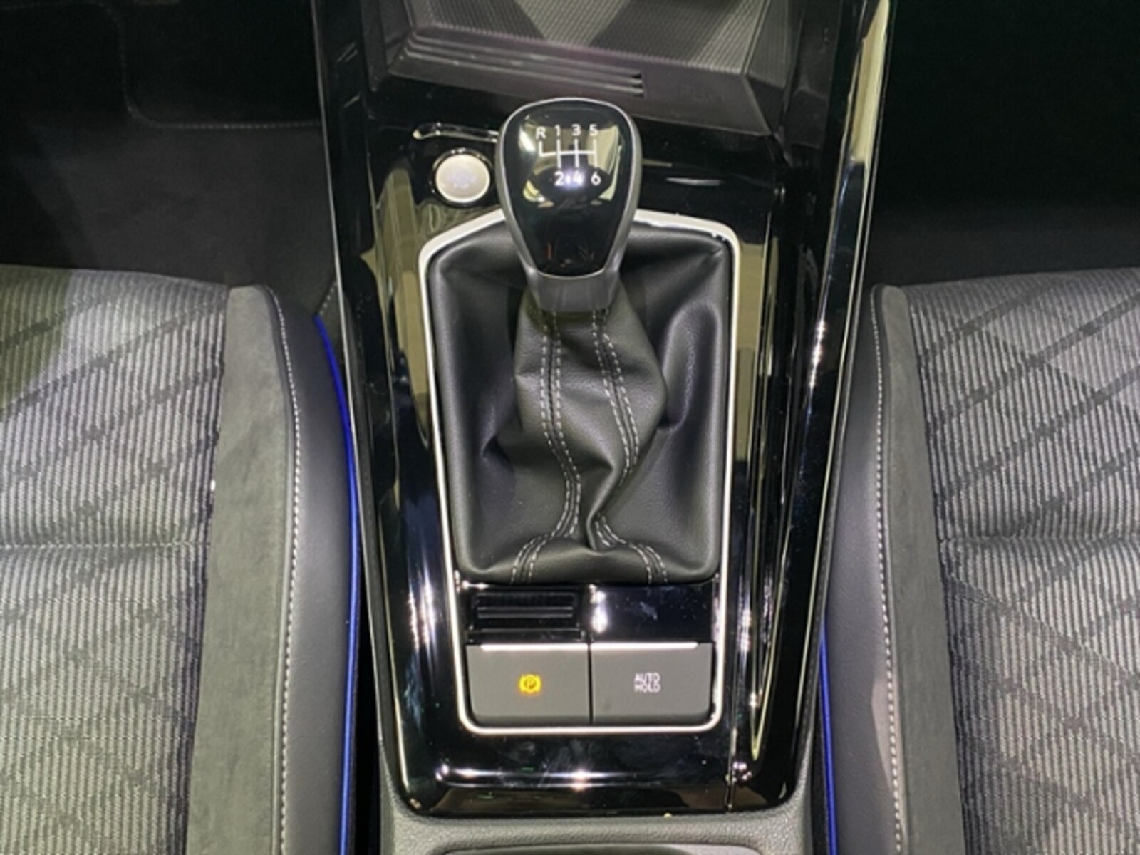 Volkswagen Golf Variant – Bild 7