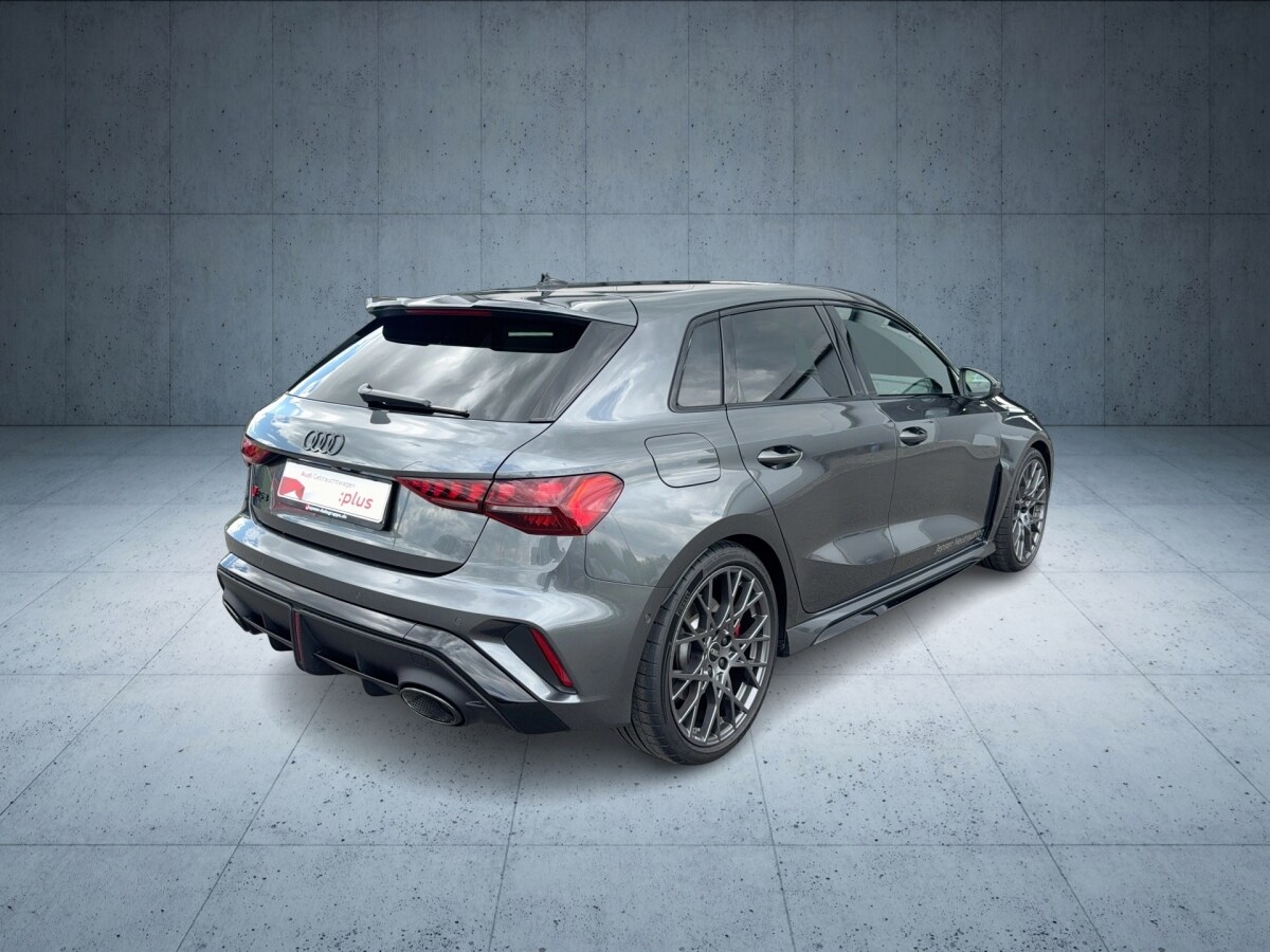 Image about Audi RS 3 Sportback TFSI quattro S tronic