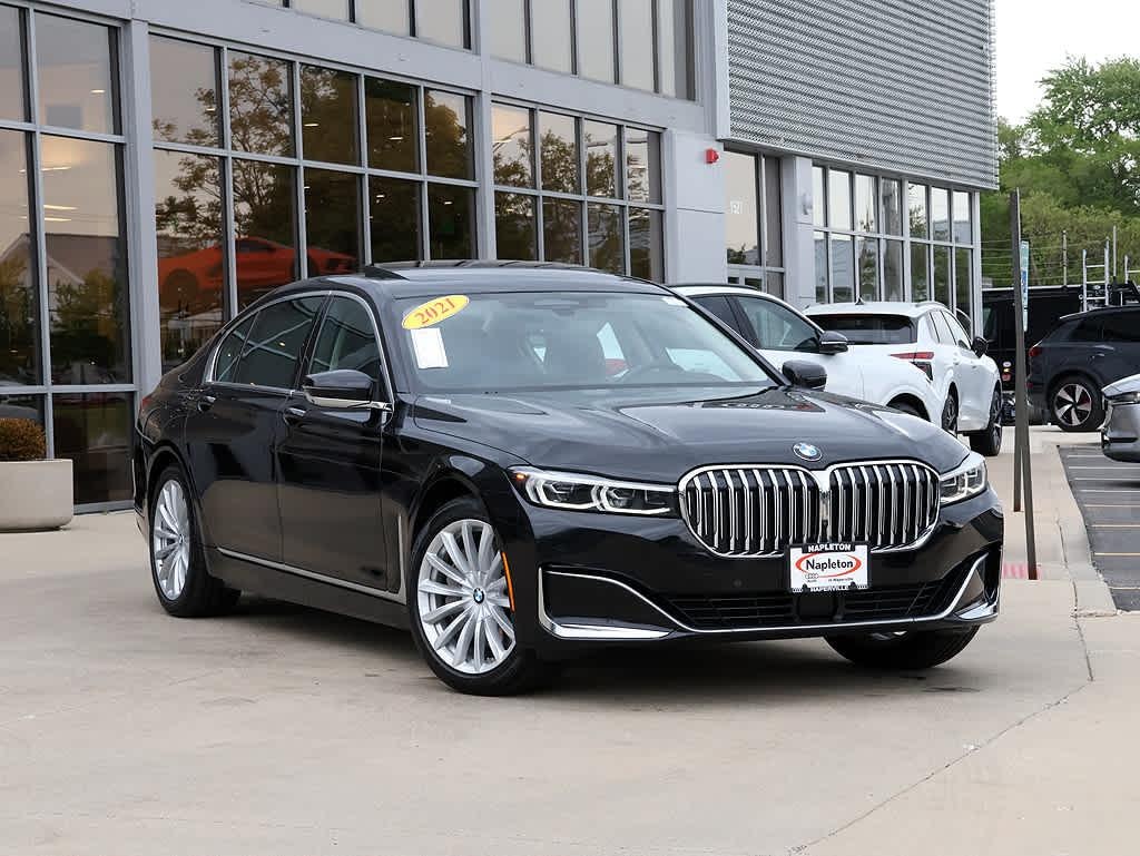 2021 BMW 7 Series 745e iPerformance xDrive's photo