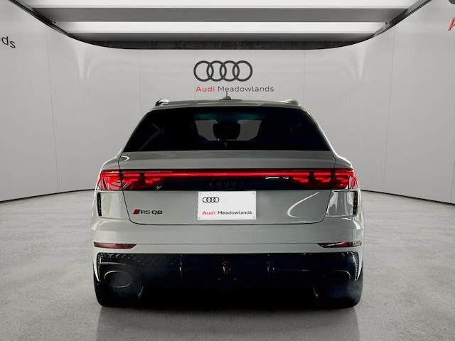 2026 Audi RS Q8 SUV performance