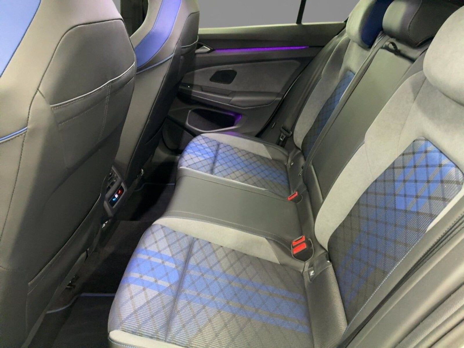 Volkswagen Golf – Bild 7