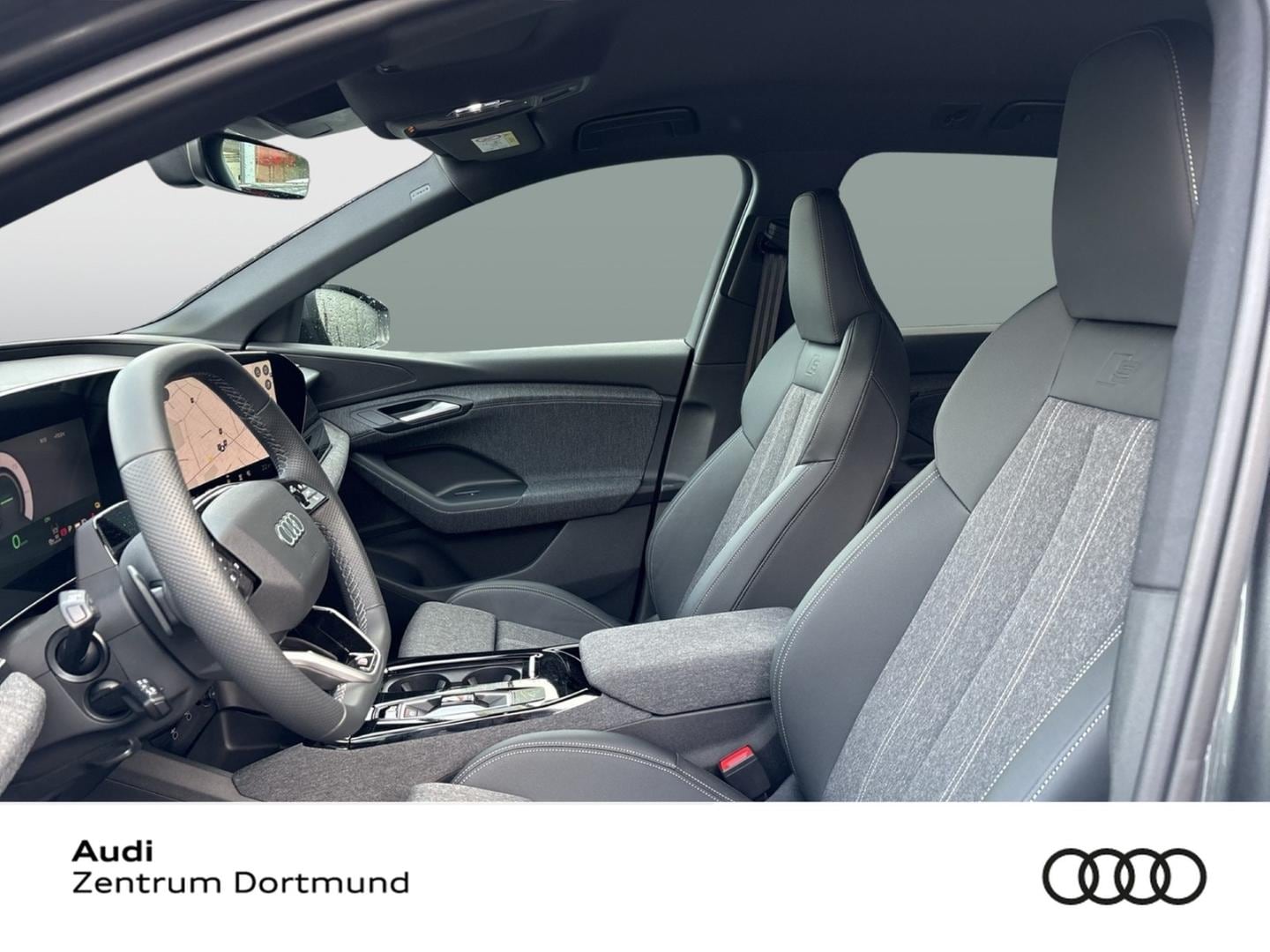Bild über Audi Q6 SUV e-tron S line business e-tron performance 225 kW - für weitere Informationen kontaktieren Sie den Audi Partner