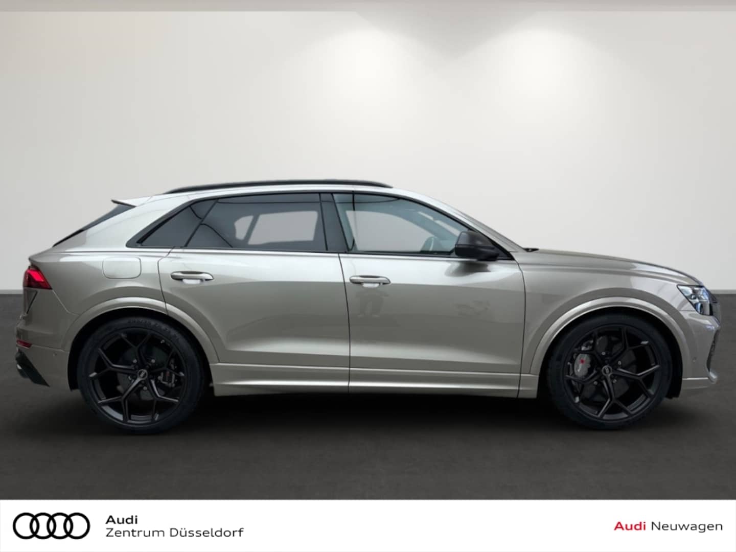 Bild über Audi RS Q8 SUV TFSI quattro 471 kW tiptronic - für weitere Informationen kontaktieren Sie den Audi Partner
