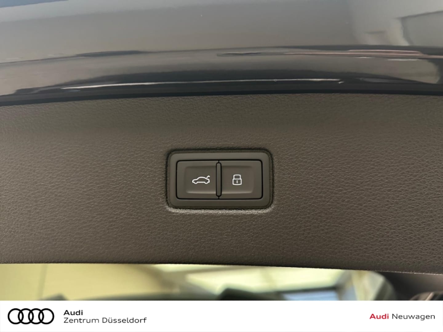 Bild über Audi Q7 SUV TDI quattro 210 kW tiptronic - für weitere Informationen kontaktieren Sie den Audi Partner