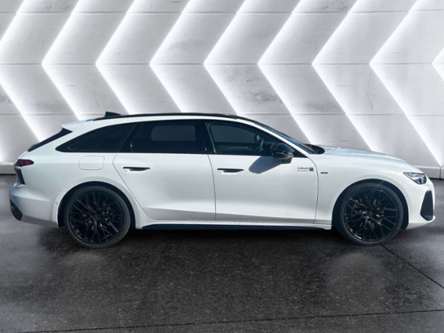 Bild über Audi A6 Avant edition one TDI quattro 150 kW S tronic - für weitere Informationen kontaktieren Sie den Audi Partner