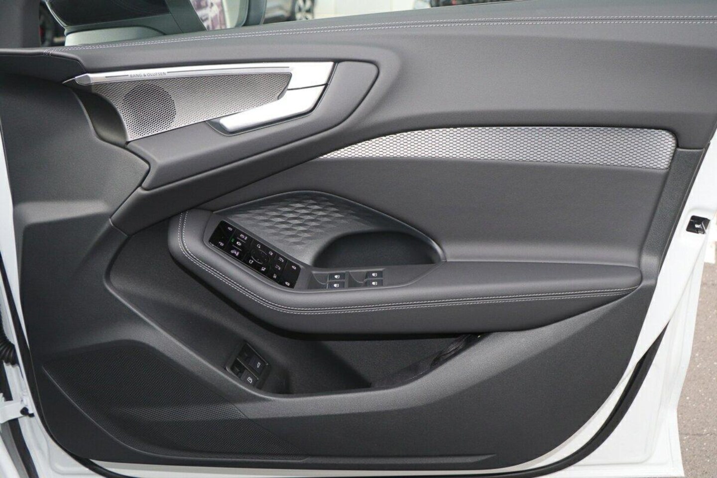 Image about Audi A5 Sedan TFSI e e-hybrid quattro 270 kW S tronic