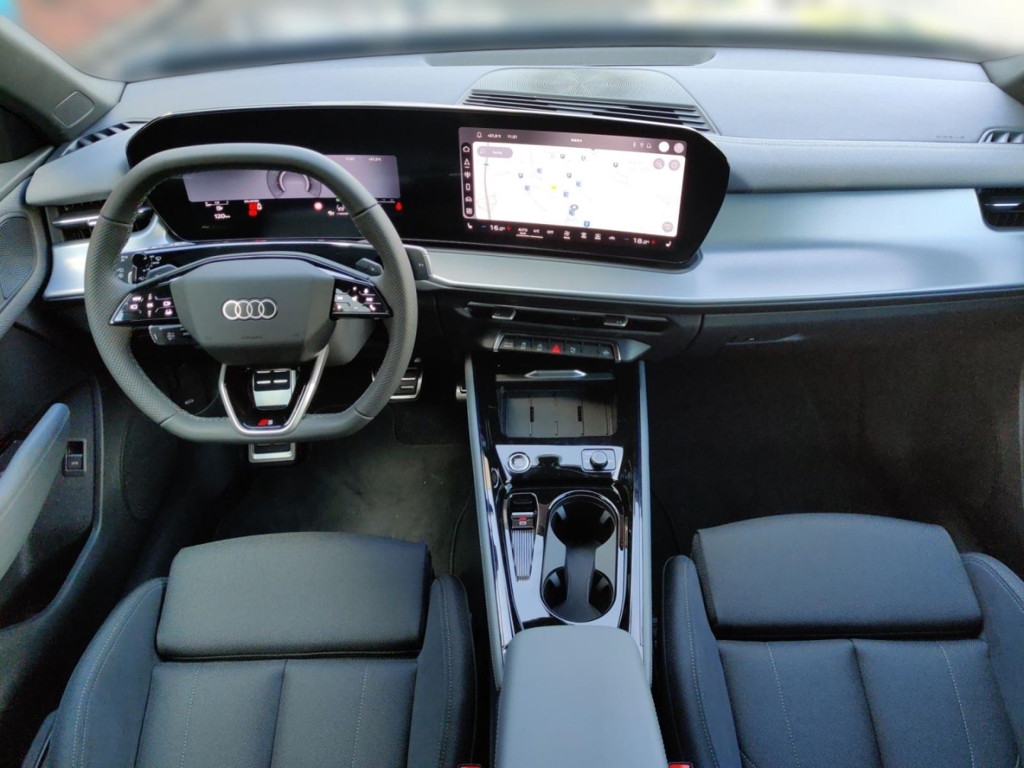 Bild über Audi Q3 SUV TFSI 110 kW S tronic - für weitere Informationen kontaktieren Sie den Audi Partner