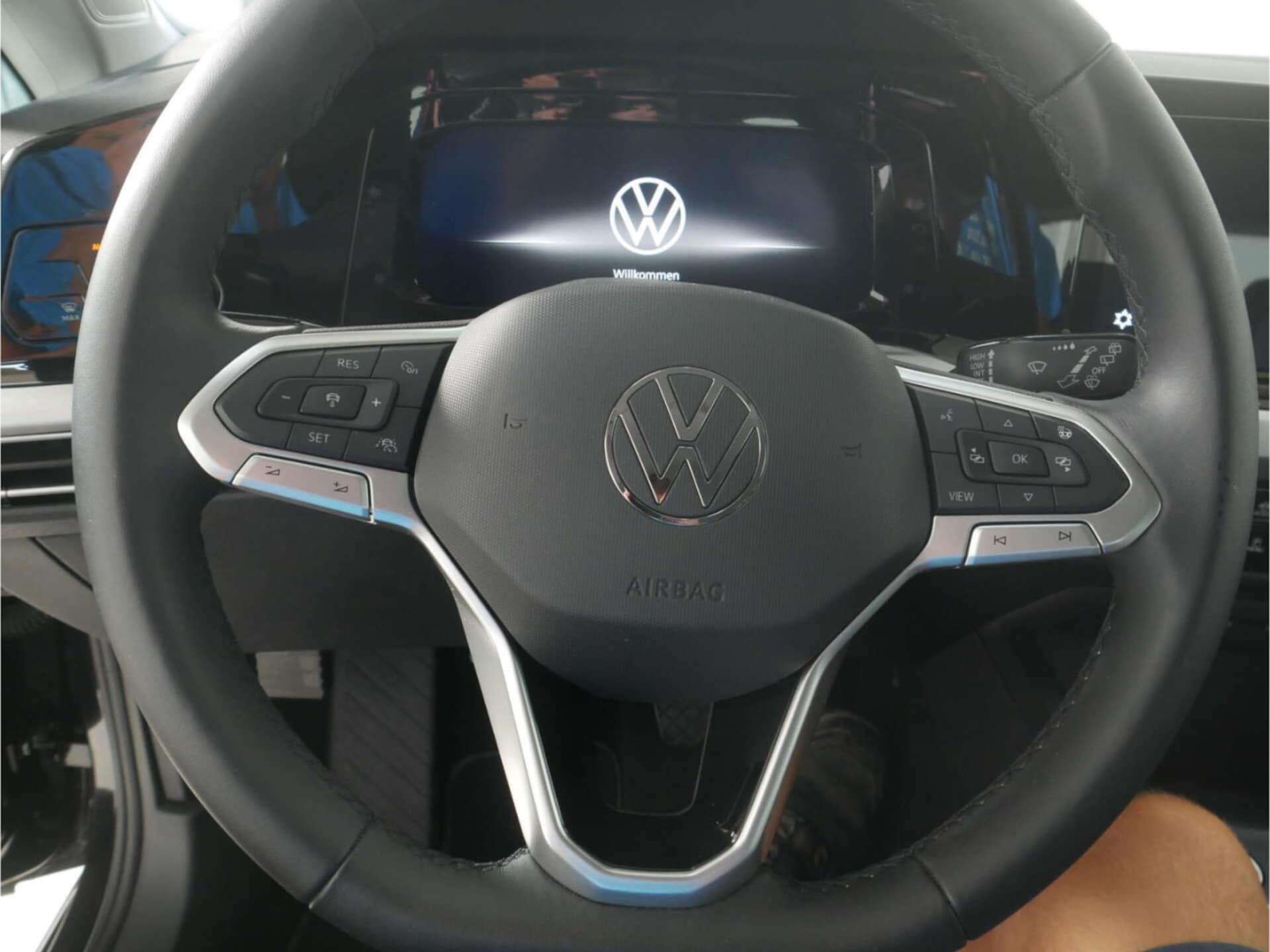 Volkswagen Golf Life