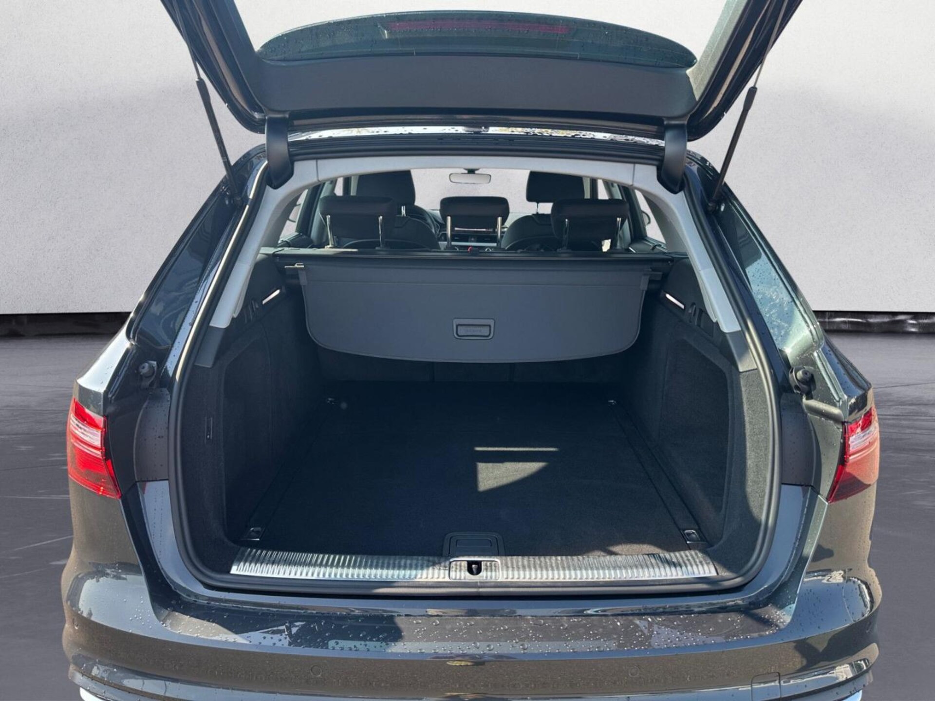 Audi A4 Avant Advanced