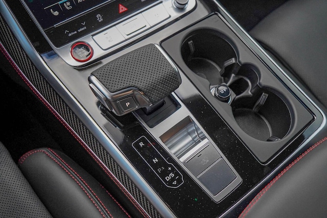 2026 Audi SQ8 Prestige - Photo 16