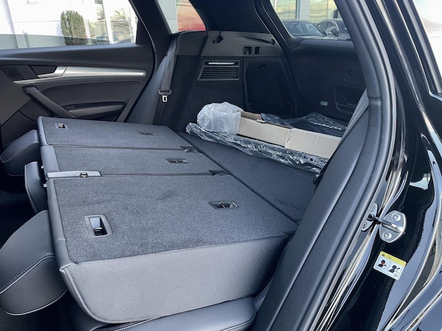 2025 Audi Q5 Premium - Photo 38